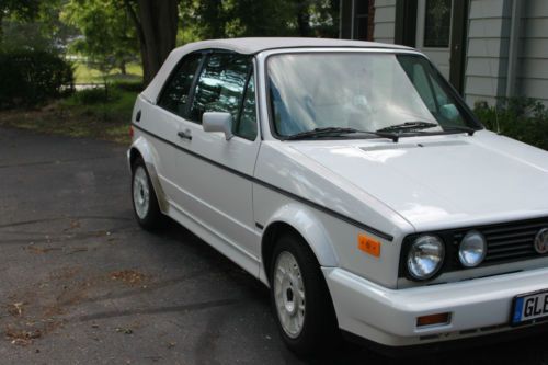 Sell used 1990 Volkswagen Cabriolet Bestseller Convertible ...