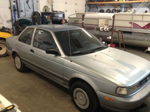 Purchase Used 1992 Nissan Sentra Xe Sedan 2 Door 1 6l In