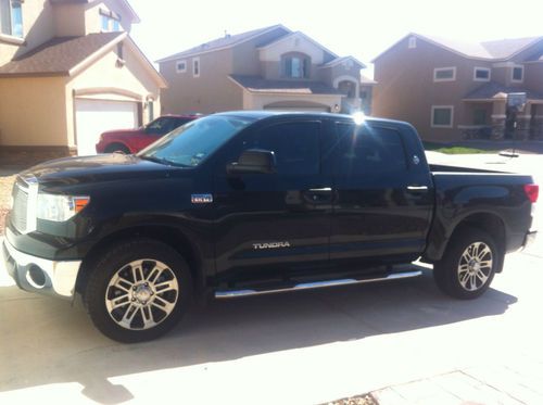 Purchase used 2013 Toyota Tundra Texas Edition Crew Max in El Paso