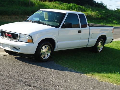 4.3 Gas mileage gmc sonoma 2003 #1