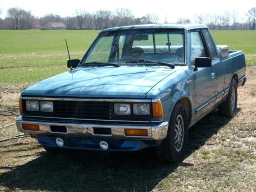 1985 Nissan st truck #9