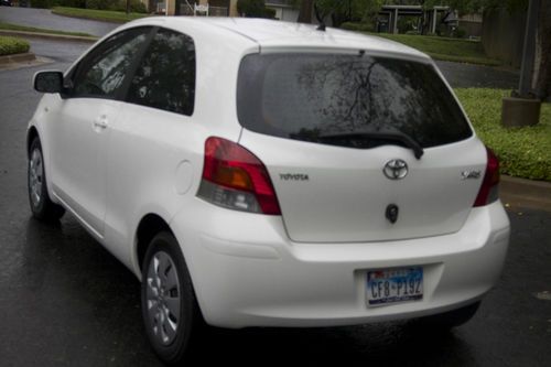 Purchase used 2010 Toyota Yaris Base Hatchback 2-Door 1.5L in Tyler