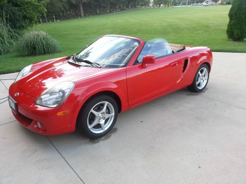 Purchase used 2005 Toyota MR2 Spyder Base Convertible 2-Door 1.8L in