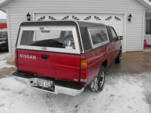 1995 Nissan pickup 2wd king cab xe #4
