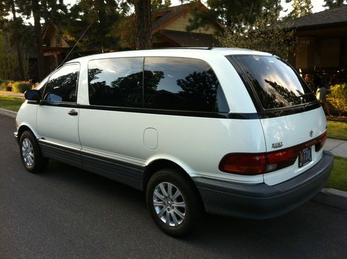 Buy Used 1992 Toyota Previa 5 Spd Awd All Trac Van Perfect
