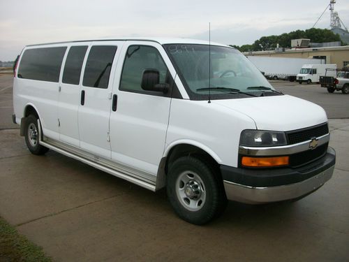 buy used 15 passenger van