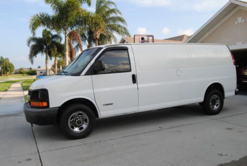 2003 chevrolet express 2500 cargo van