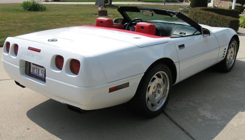 Find Used 1993 Corvette Convertible 40th Anniversary White