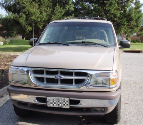 1997 ford explorer xlt sport utility 4-door 5.0l