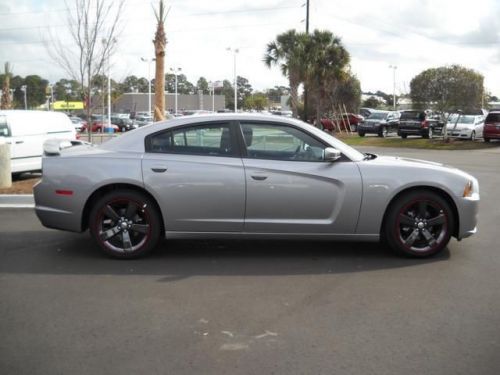 2014 dodge charger sxt