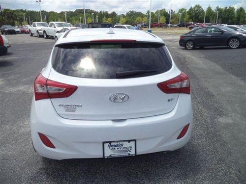 2014 hyundai elantra gt base