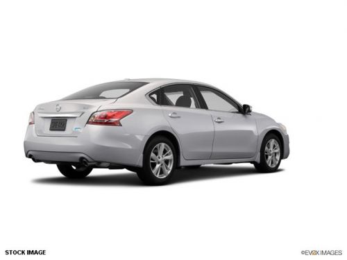 2014 nissan altima 2.5 sv