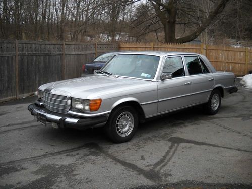 1980 mercedes-benz 300sd sedan 4-door 3.0l