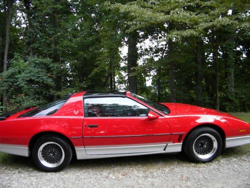 1986 pontiac trans am firebird ws6