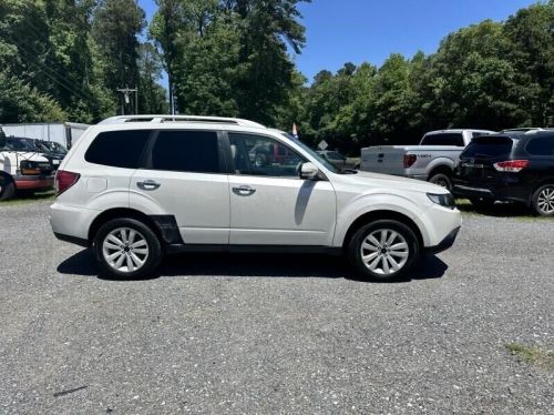 2011 subaru forester 2.5x touring awd 4dr wagon