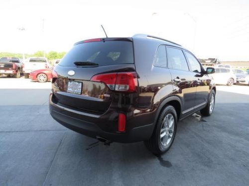 2014 kia sorento lx sport utility 4d