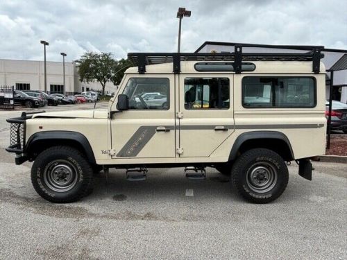 1996 land rover defender 110 5-door 300 tdi rhd - (collector series)