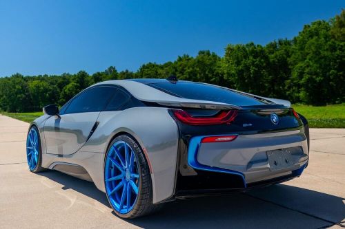 2016 bmw i8