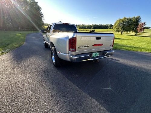 2004 dodge ram 3500 st