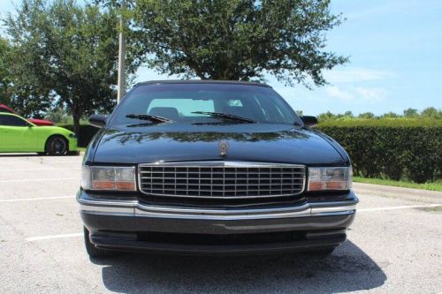 1996 cadillac deville base 4dr sedan