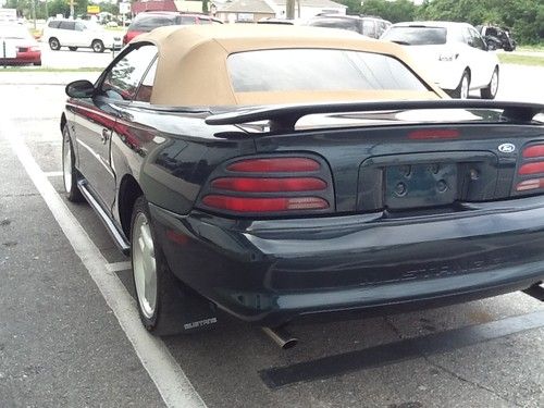 1995 ford mustang gt convertible 2-door 5.0l