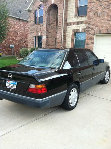 1992 black mercedes benz 400e