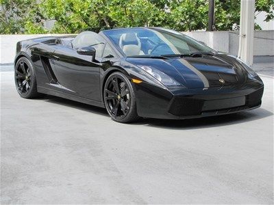 2007 spyder black with ivory interior