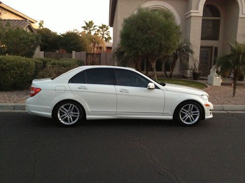 2012 mercedes c250 white/tan excellent condition