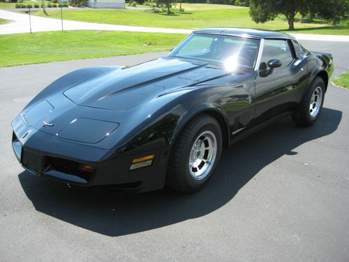 1981 chevy c3 corvette 42,800 original miles