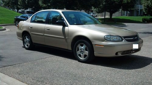 2005 chevrolet classic 4 door 2.2l 4 cylinder excellent condition 30+ mpg