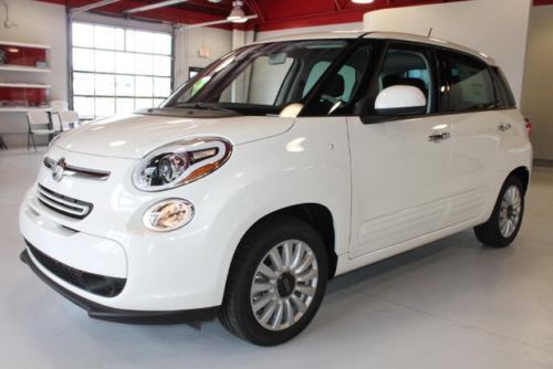 2014 fiat 500l easy hatchback white 1.4l i-4 cyl 6 speed manual 33mpg hwy new