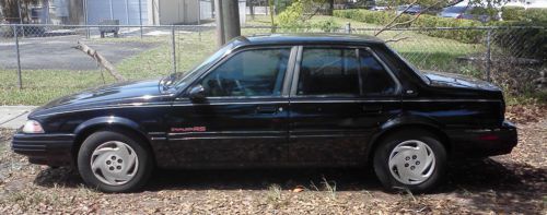 1992 chevrolet cavalier rs sedan 4-door 2.2l