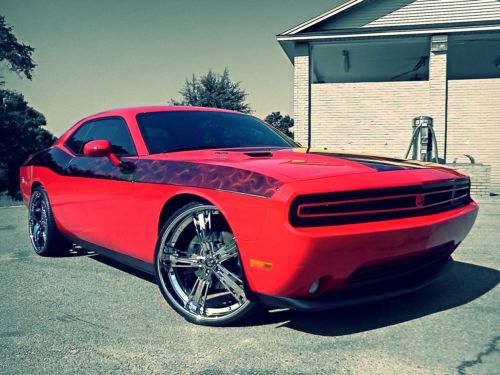 Custom 2014 dodge challenger r/t