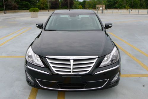 2012 hyundai genesis 5.0 r-spec low miles no reserve, fully loaded navigation