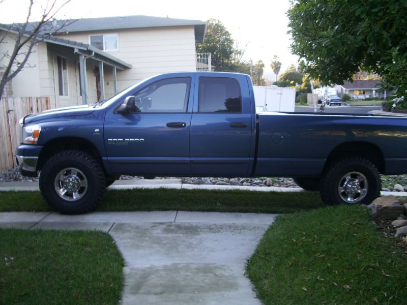 2006 dodge ram 2500 4x4 diesel