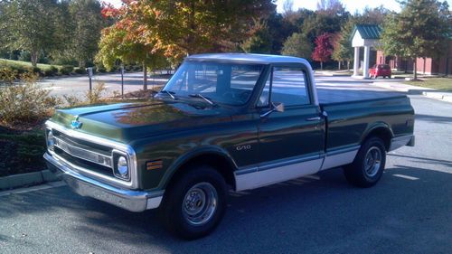 1970 chevy c10. swb fleetside pu. 350/700r4 o/d. p/s, p/b 2wd