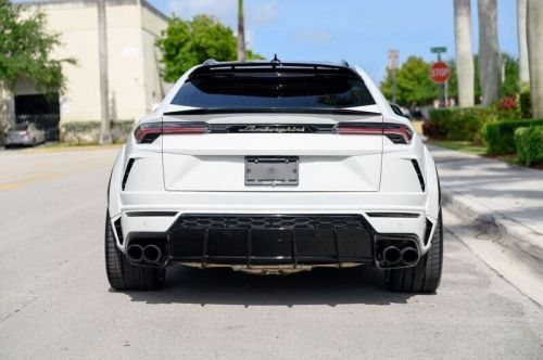 2021 lamborghini urus