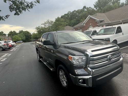 2016 toyota tundra crewmax sr5