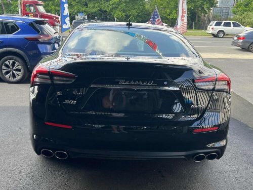 2021 maserati ghibli s q4 3.0l