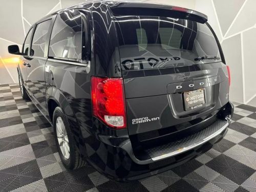 2019 dodge grand caravan passenger sxt minivan 4d