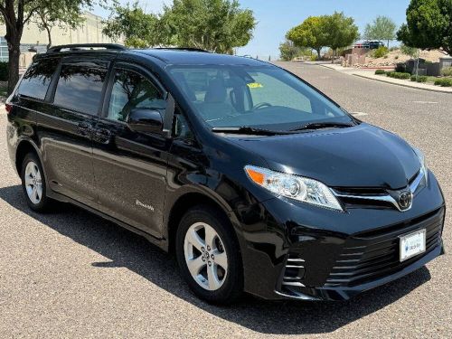 2019 toyota sienna le 8 passenger 4dr mini van