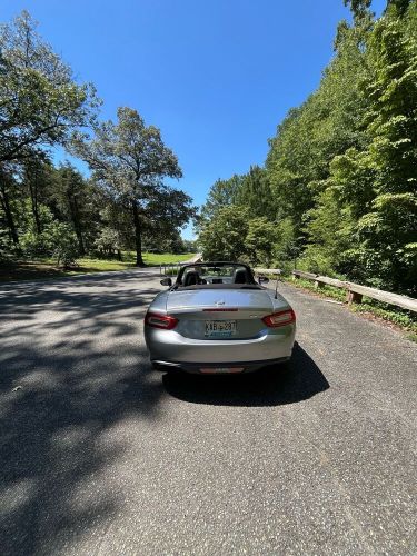 2017 fiat 124 spider classica