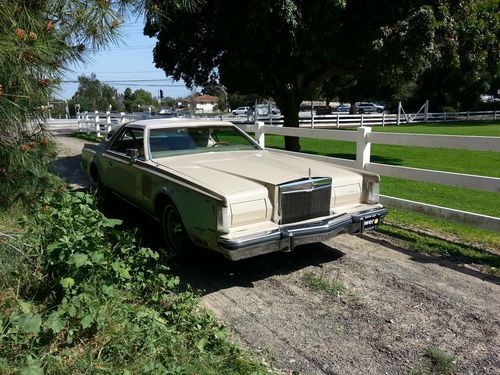 Lincoln continental mark v cartier