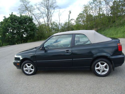 Sell used 1999 VOLKSWAGEN CABRIO CONVERTIBLE RUNS GREAT in Pittsburgh ...