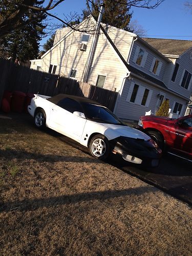 1998 pontiac firebird base convertible 2-door 3.8l