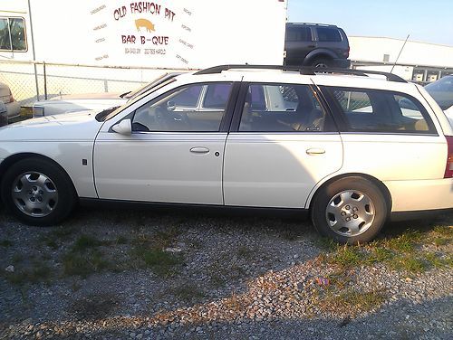 2002 saturn lw300 base wagon 4-door 3.0l