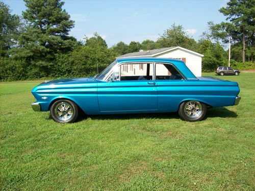 1965 ford falcon (2 door sedan, 289, 4spd)