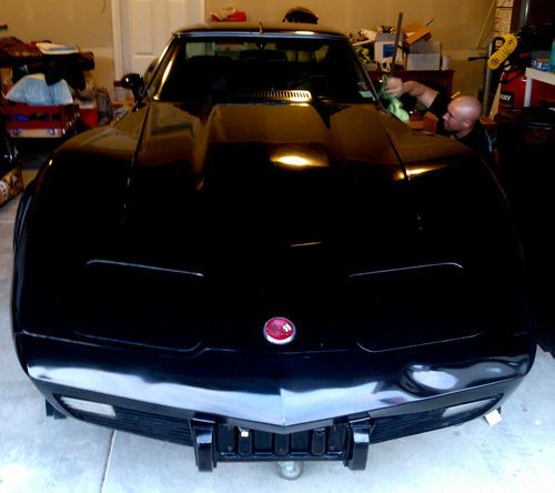 Black 1976 stingray corvette