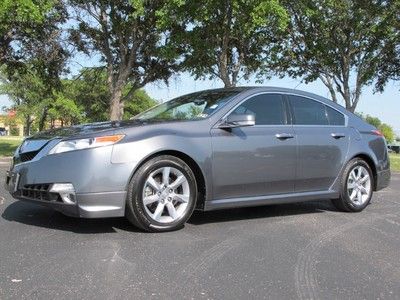 Tech pkg tl awd w/ nav 60k mi 1 owner lifetime warranty included