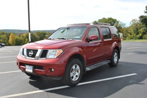 2005 nissan pathfinder se sport utility 4-door 4.0l